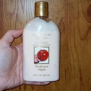 RARE VS Enchanted Apple Lotion